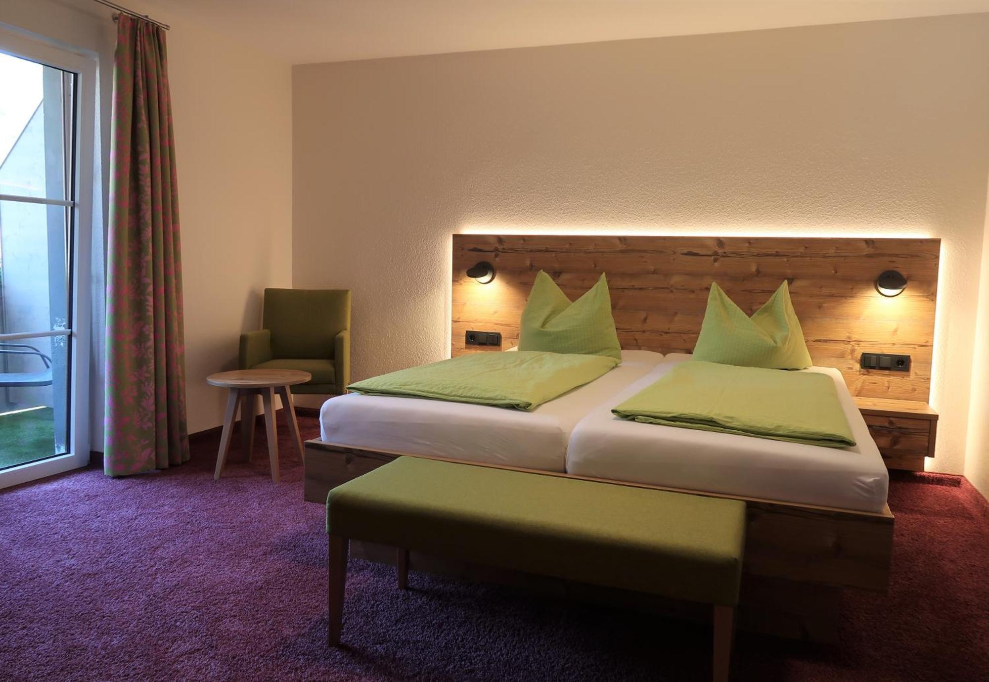 Hotel Gasthaus Zum Hirschen Simonswald Eksteriør billede