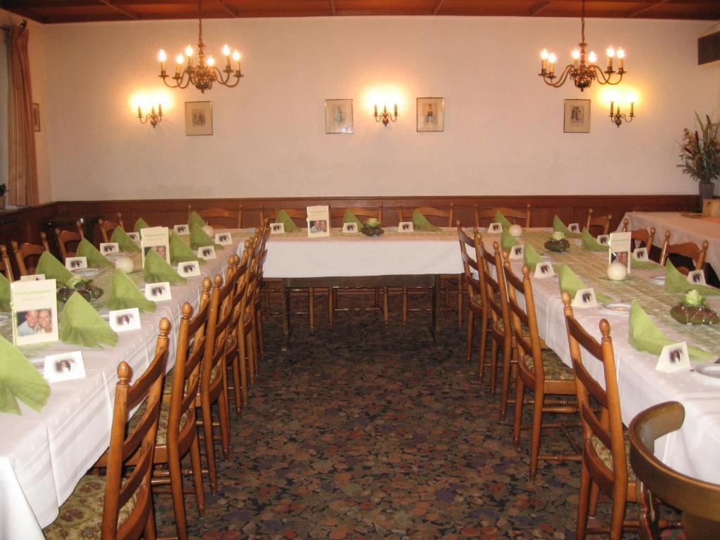 Hotel Gasthaus Zum Hirschen Simonswald Eksteriør billede